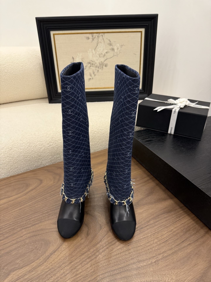 Ch**el boots